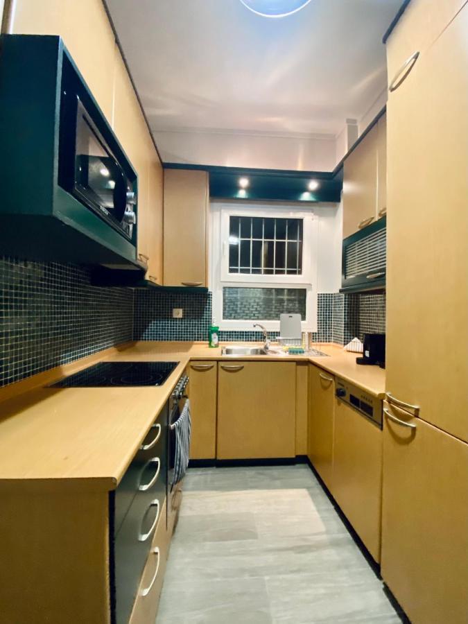 Central Grey Quiet Apartment Салоники Экстерьер фото